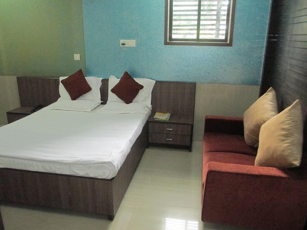 Sai Sharan Stay Inn- Near Midc Turbhe Navi Mumbai Room photo